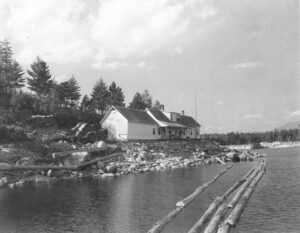 Ambajejus Lake Cook-Bunk House