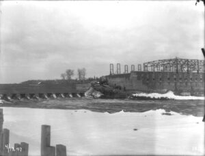 Construction of the East Millinocket Paper Mill
