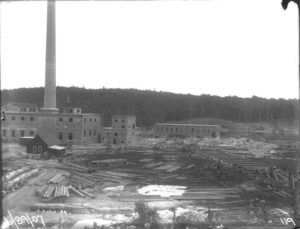 Construction of the East Millinocket Paper Mill