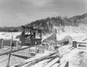 Construction of the Heeadgate and Unit 1 at McKay Station