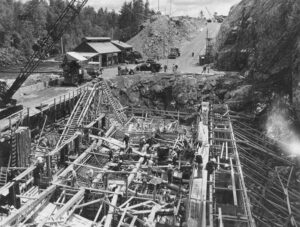 Construction Behind Cofferdam at McKay Station Site 6/12/1952