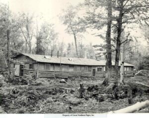 Old Log Woodlands Camp